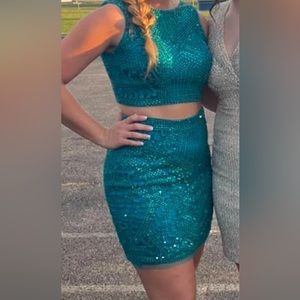 Extravagant Sherri Hill dress